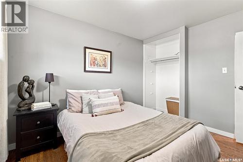 2302 Hanover Avenue, Saskatoon, SK - Indoor Photo Showing Bedroom