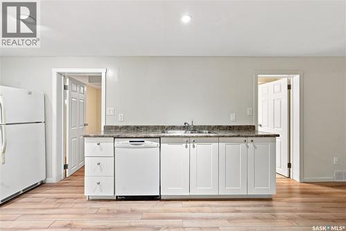 2302 Hanover Avenue, Saskatoon, SK - Indoor
