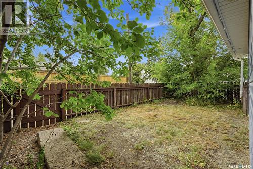 2302 Hanover Avenue, Saskatoon, SK - Outdoor