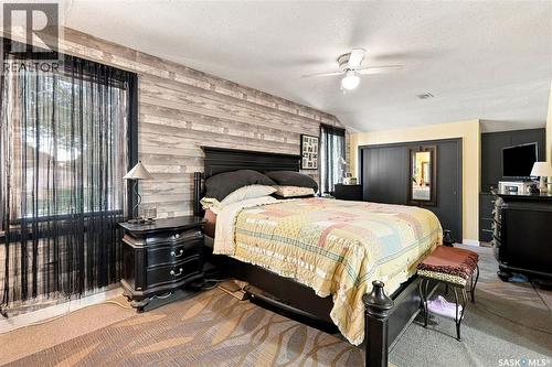 4828 8Th Avenue, Regina, SK - Indoor Photo Showing Bedroom