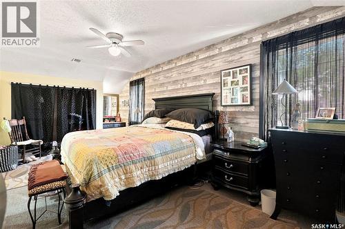 4828 8Th Avenue, Regina, SK - Indoor Photo Showing Bedroom