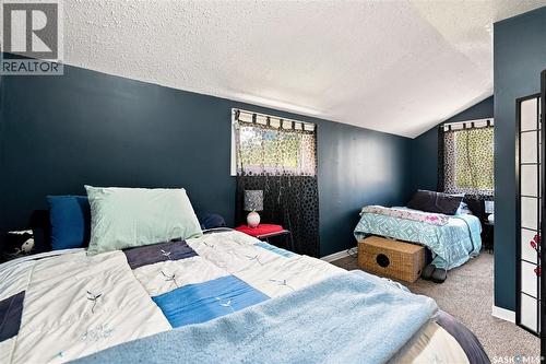 4828 8Th Avenue, Regina, SK - Indoor Photo Showing Bedroom