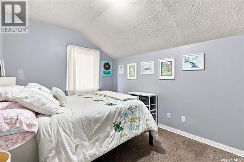 4828 8Th Avenue, Regina, SK - Indoor Photo Showing Bedroom