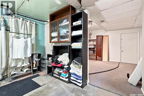 4828 8Th Avenue, Regina, SK - Indoor