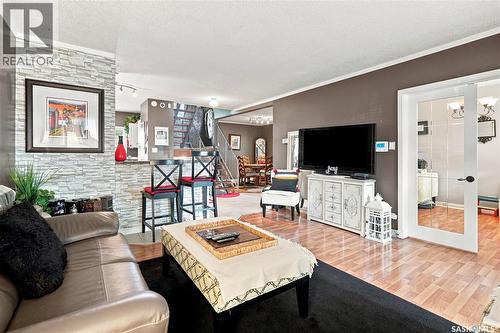 4828 8Th Avenue, Regina, SK - Indoor Photo Showing Living Room