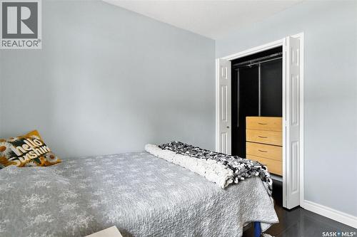 2010 37Th Street W, Saskatoon, SK - Indoor Photo Showing Bedroom