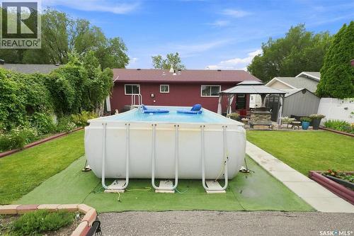 2010 37Th Street W, Saskatoon, SK - Outdoor With Above Ground Pool