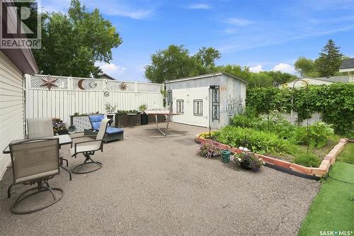 2010 37Th Street W, Saskatoon, SK - Outdoor