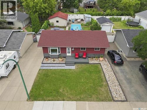 2010 37Th Street W, Saskatoon, SK - Outdoor