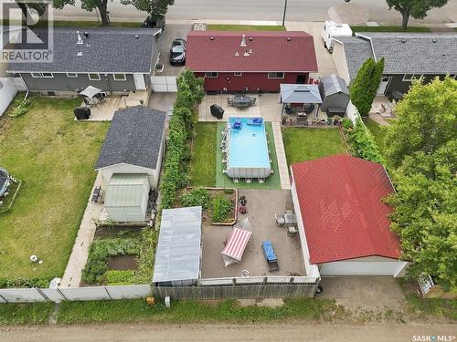 2010 37Th Street W, Saskatoon, SK - Outdoor