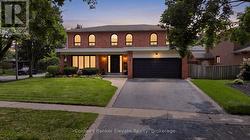 1677 SHERWOOD FORREST CIRCLE  Mississauga, ON L5K 2G8