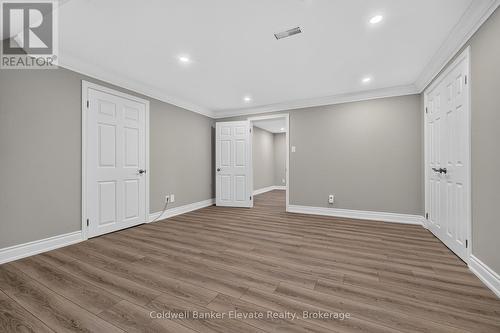 1677 Sherwood Forrest Circle, Mississauga, ON - Indoor Photo Showing Other Room