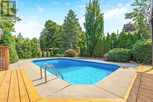 1677 Sherwood Forrest Circle, Mississauga, ON - Outdoor With In Ground Pool With Deck Patio Veranda With Backyard
