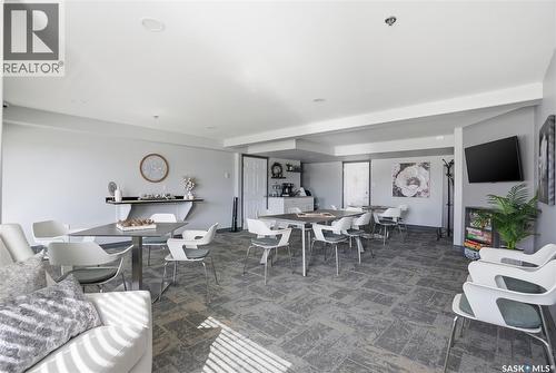 320 1850 Main Street, Saskatoon, SK - Indoor