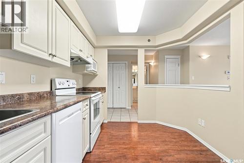 320 1850 Main Street, Saskatoon, SK - Indoor Photo Showing Kitchen