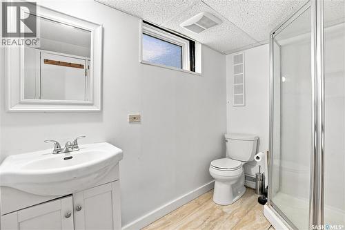 3324 College Avenue, Regina, SK - Indoor Photo Showing Bathroom