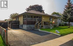 1481 EVANGELINE DRIVE Oshawa (Lakeview), ON L1J 3S8