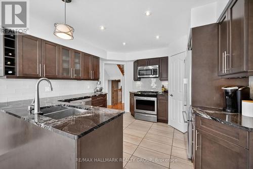 1091 Charest Way, Ottawa, ON - Indoor Photo Showing Kitchen With Stainless Steel Kitchen With Double Sink With Upgraded Kitchen