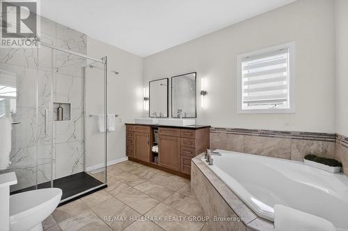 1091 Charest Way, Ottawa, ON - Indoor Photo Showing Bathroom
