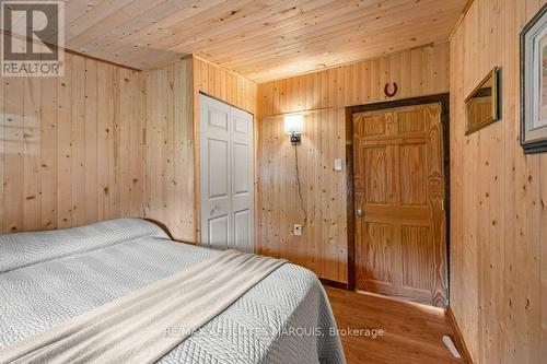 330 Forgotten Lane, Rideau Lakes, ON - Indoor Photo Showing Bedroom