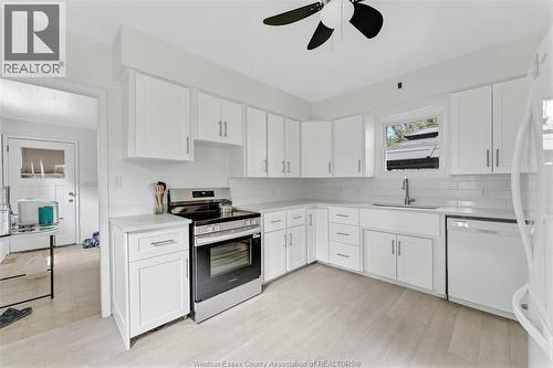 4508 Concession 4 South, Amherstburg, ON - Indoor Photo Showing Kitchen