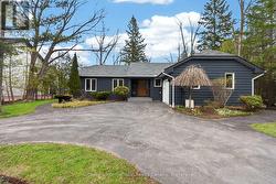 111 PATRICIA DRIVE  Blue Mountains, ON L9Y 0P1