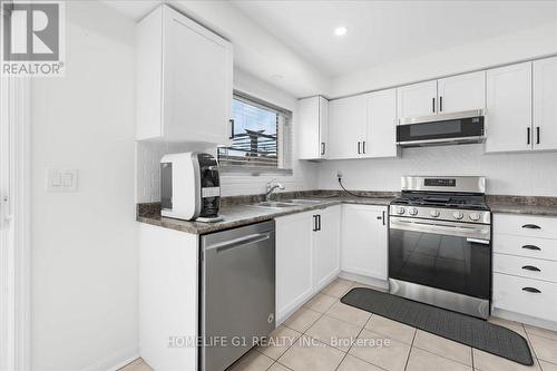 70 Tarquini Crescent, Caledon, ON - Indoor Photo Showing Kitchen With Double Sink