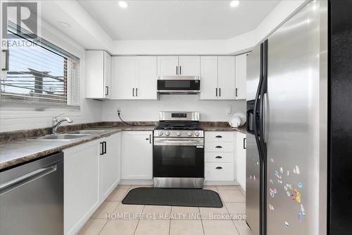 70 Tarquini Crescent, Caledon, ON - Indoor Photo Showing Kitchen With Double Sink