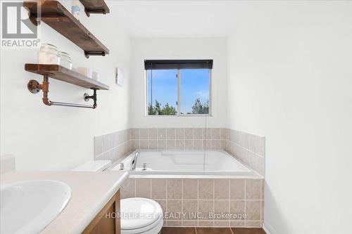 70 Tarquini Crescent, Caledon, ON - Indoor Photo Showing Bathroom