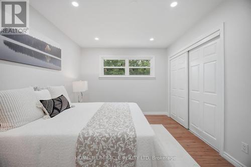 199 Allen Street E, Waterloo, ON - Indoor Photo Showing Bedroom