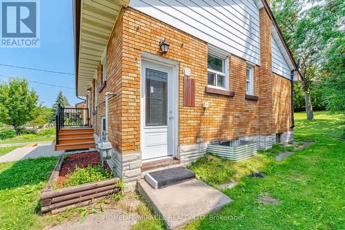 199 Allen Street E, Waterloo, ON - Outdoor