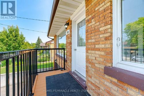 199 Allen Street E, Waterloo, ON - Outdoor With Exterior