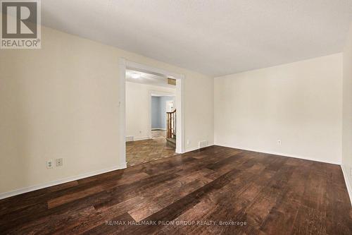 182 Twyford Street, Ottawa, ON - Indoor Photo Showing Other Room