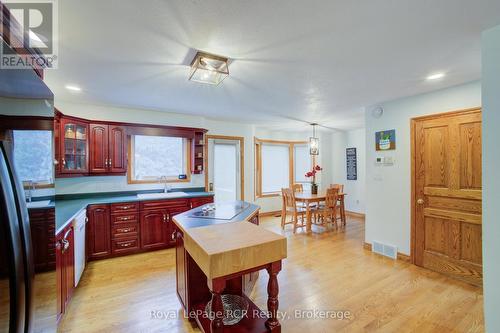 8187 Wellington Road 109 Road, Wellington North (Arthur), ON - Indoor Photo Showing Other Room