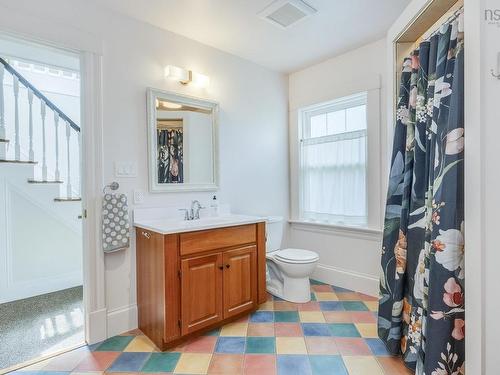 164 Cottage Street, Berwick, NS - Indoor Photo Showing Bathroom