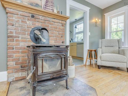 164 Cottage Street, Berwick, NS - Indoor Photo Showing Living Room With Fireplace