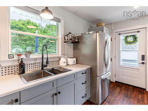 50 Archibald Street, Truro, NS - Indoor Photo Showing Kitchen With Double Sink