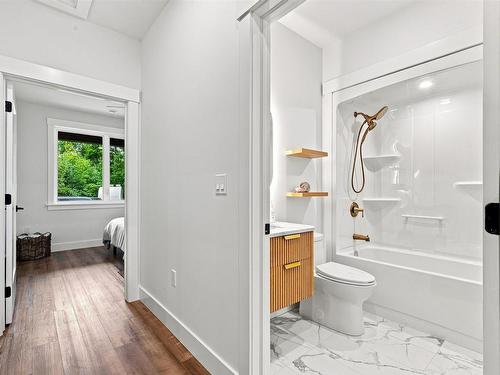 18 Wilson Drive, Chester, NS 