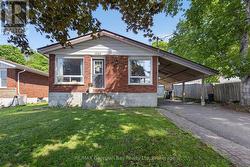 1060 HARBOURVIEW DRIVE  Midland, ON L4R 5J4