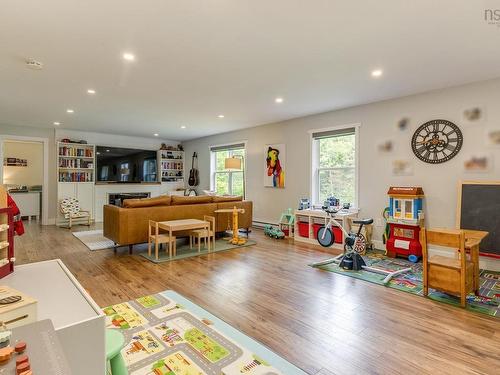 38 Coulter Crescent, Oakfield, NS - Indoor