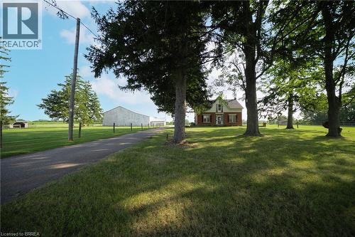 413 ELLIS Avenue , Brantford, Ontario N3R 0B8 2