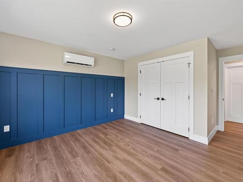 10546 Highway 7 Highway E, Oyster Pond, NS - Indoor Photo Showing Other Room