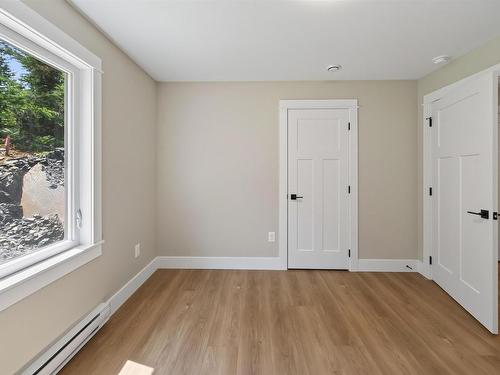 10546 Highway 7 Highway E, Oyster Pond, NS - Indoor Photo Showing Other Room