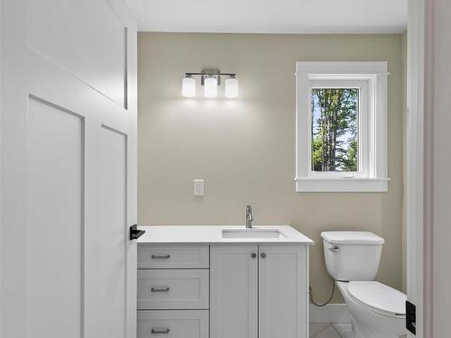 10546 Highway 7 Highway E, Oyster Pond, NS - Indoor Photo Showing Bathroom
