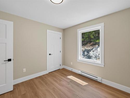 10546 Highway 7 Highway E, Oyster Pond, NS - Indoor Photo Showing Other Room