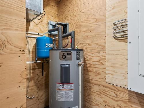 10546 Highway 7 Highway E, Oyster Pond, NS - Indoor Photo Showing Basement