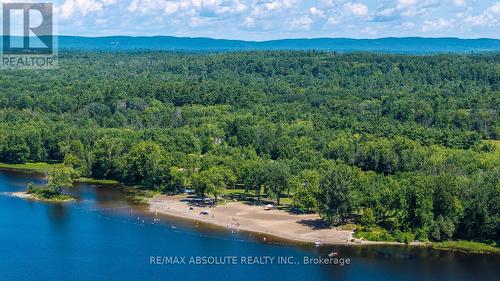 This is a few steps from your front door!! - 140 Creek Drive, Ottawa, ON - Outdoor With Body Of Water With View