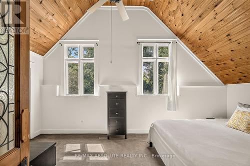 140 Creek Drive, Ottawa, ON - Indoor Photo Showing Bedroom