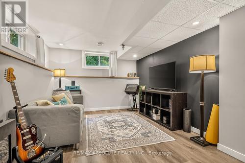 140 Creek Drive, Ottawa, ON - Indoor