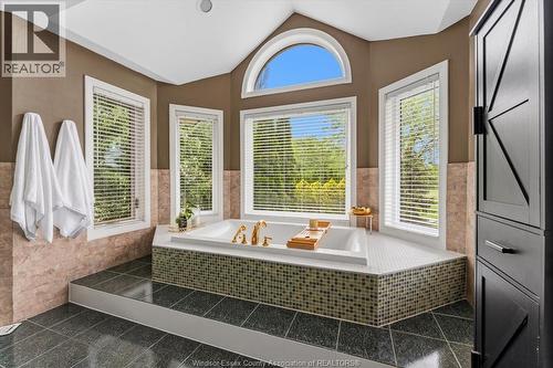 414 Chambers, Tecumseh, ON - Indoor
